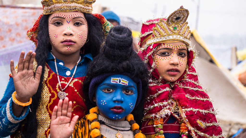 Set in Allahabad, India by the confluence of three holy rivers are children living on the streets